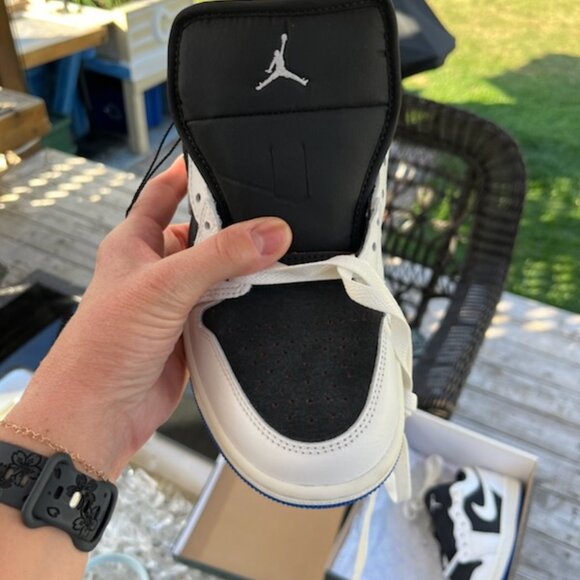 Nike Jordan One Lows - Picture 8 of 8